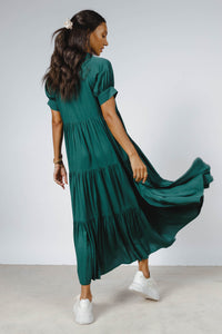 hunter green tiered midi dress