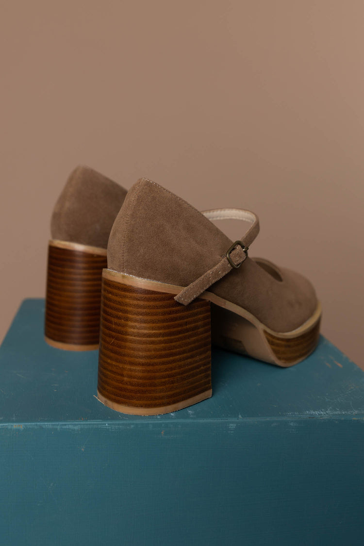 brown suede shoes with block heels