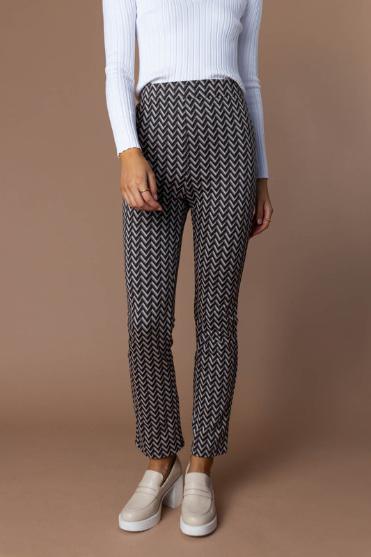 stetch pants with loafers and ribbed top