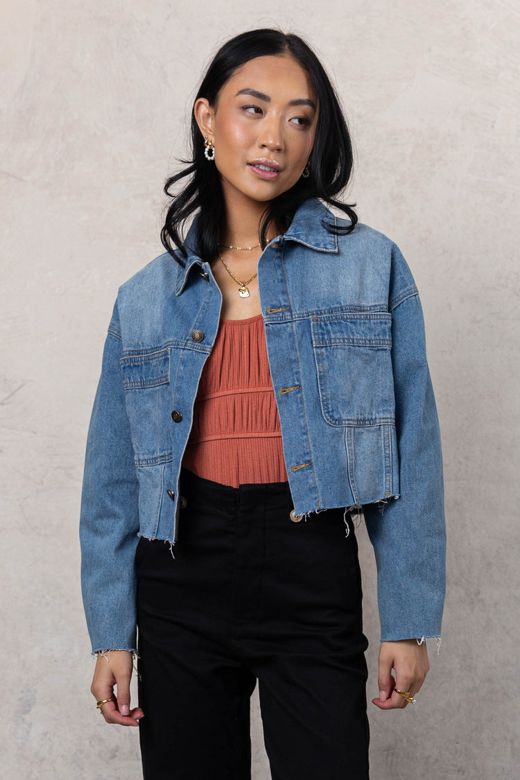 cropped jacket with pockets