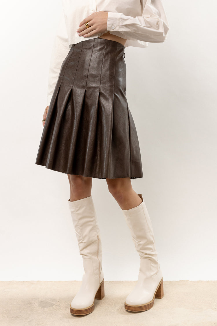 brown leather pleated knee length skirt