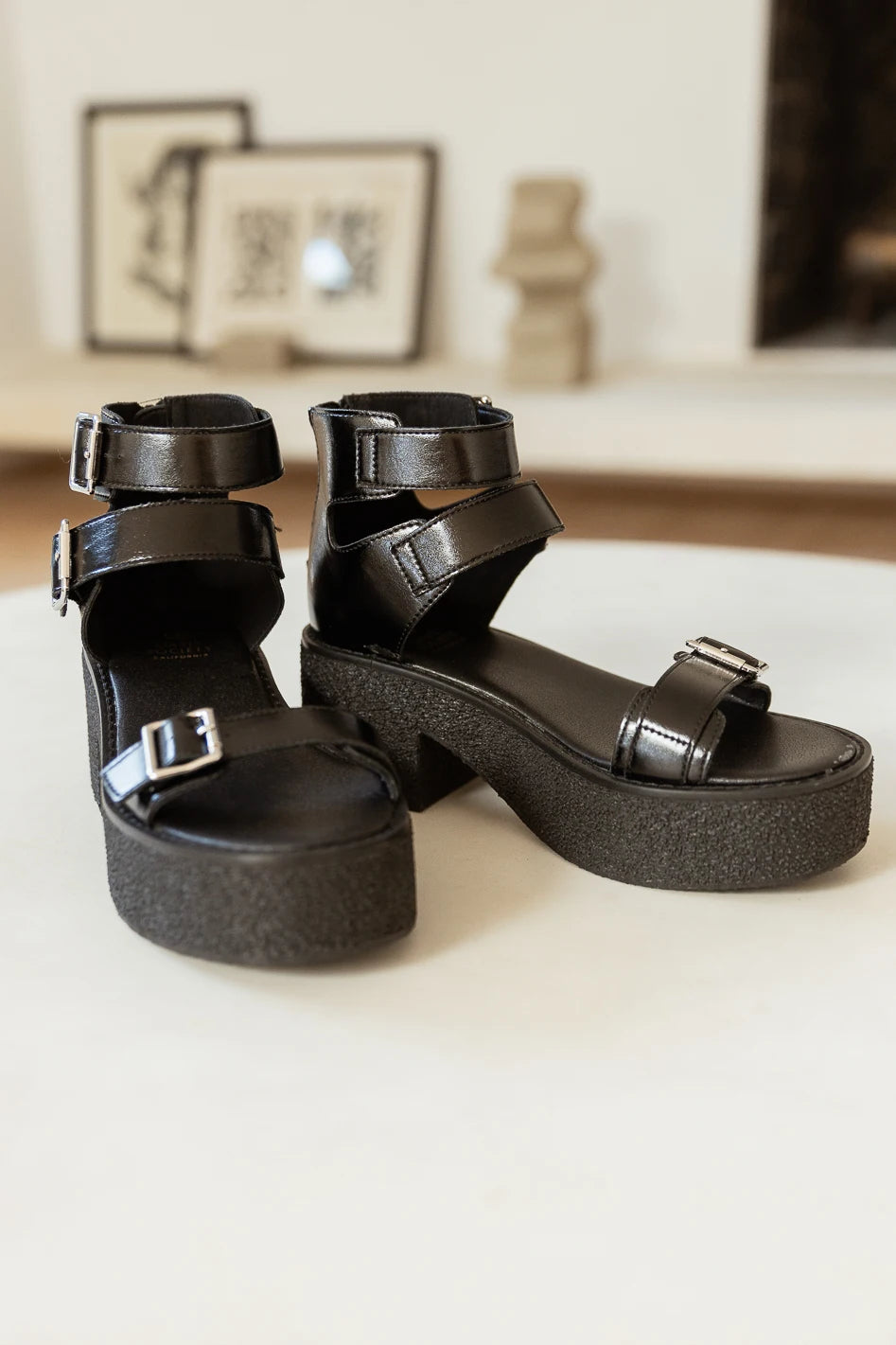 Black buckle platform discount sandals