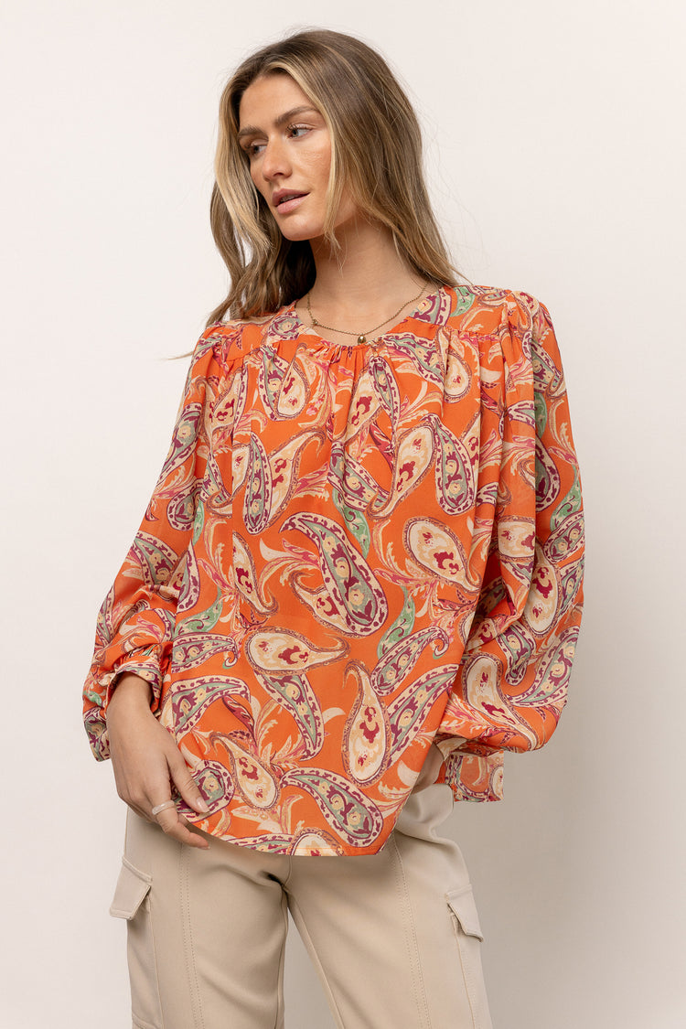 printed blouse with round neck